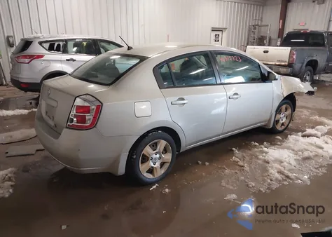 2008 Nissan Sentra 2.0S z USA, uszkodzony, nr VIN 3N1AB61E58L760101